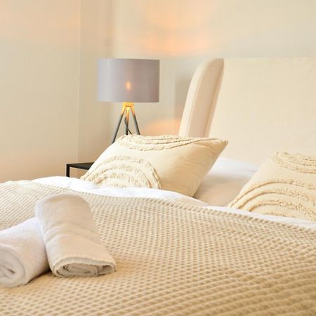 Milpau Bottrop 2 - Modernes Und Zentrales Premium-Apartment Fuer 4 Personen Mit Queensize-Bett Und Einzelbetten - Netflix, Nespresso Und Smart-Tv Exteriör bild