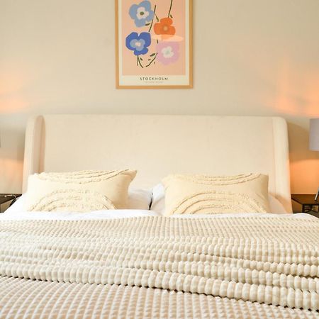 Milpau Bottrop 2 - Modernes Und Zentrales Premium-Apartment Fuer 4 Personen Mit Queensize-Bett Und Einzelbetten - Netflix, Nespresso Und Smart-Tv Exteriör bild